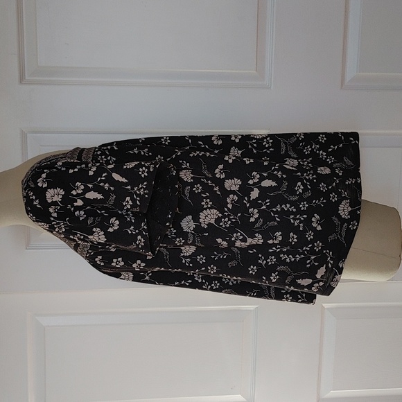 ๐ Lucky Brand Top - Picture 5 of 10